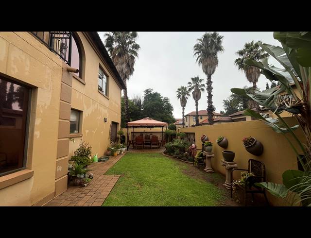 3 BEDROOM SECTIONAL TITLE FOR SALE IN BENONI NORTH